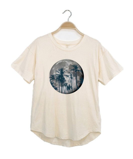 PALM TREE MONNLIGHT ON HER T